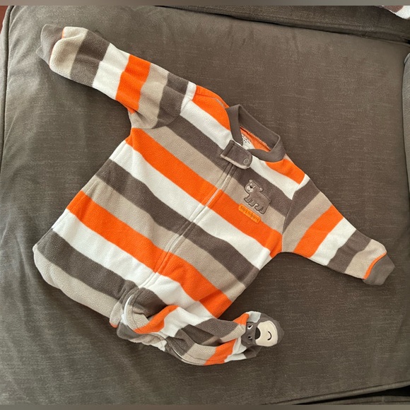 Bundle 4 for $20 - Adorable striped footie fleece one piece - Picture 2 of 2